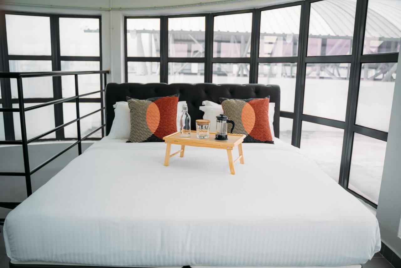 B Lot Hotel Куала-Лумпур Экстерьер фото