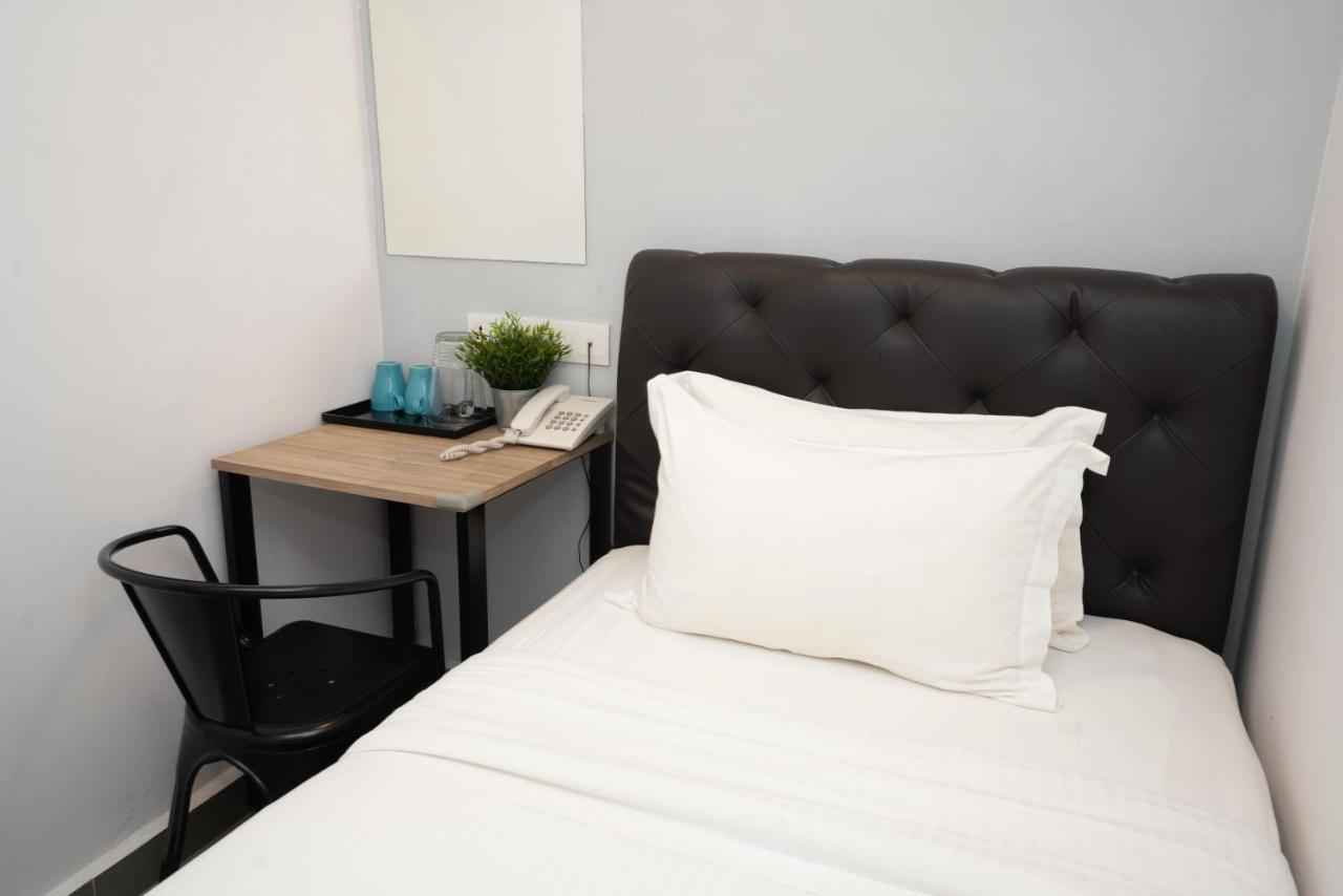 B Lot Hotel Куала-Лумпур Экстерьер фото