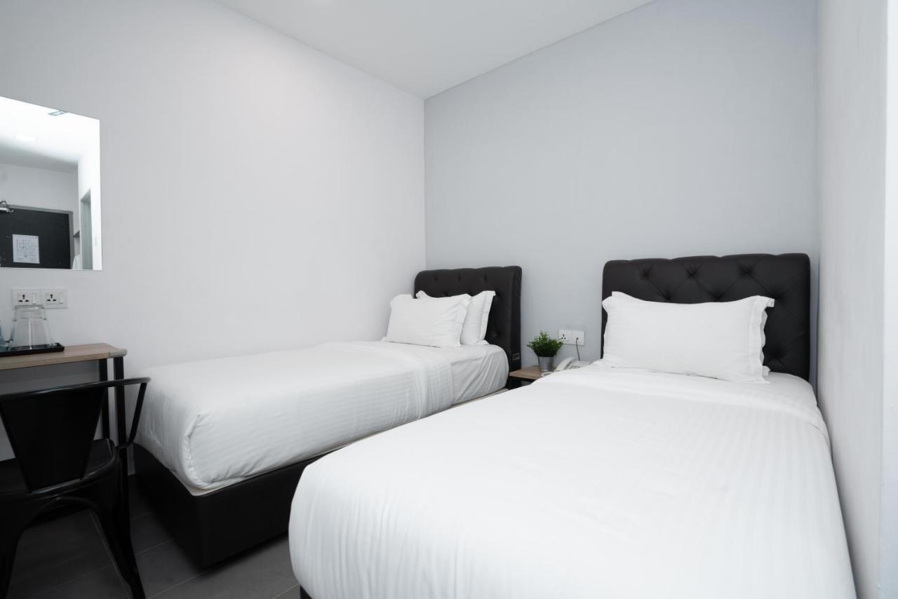 B Lot Hotel Куала-Лумпур Экстерьер фото