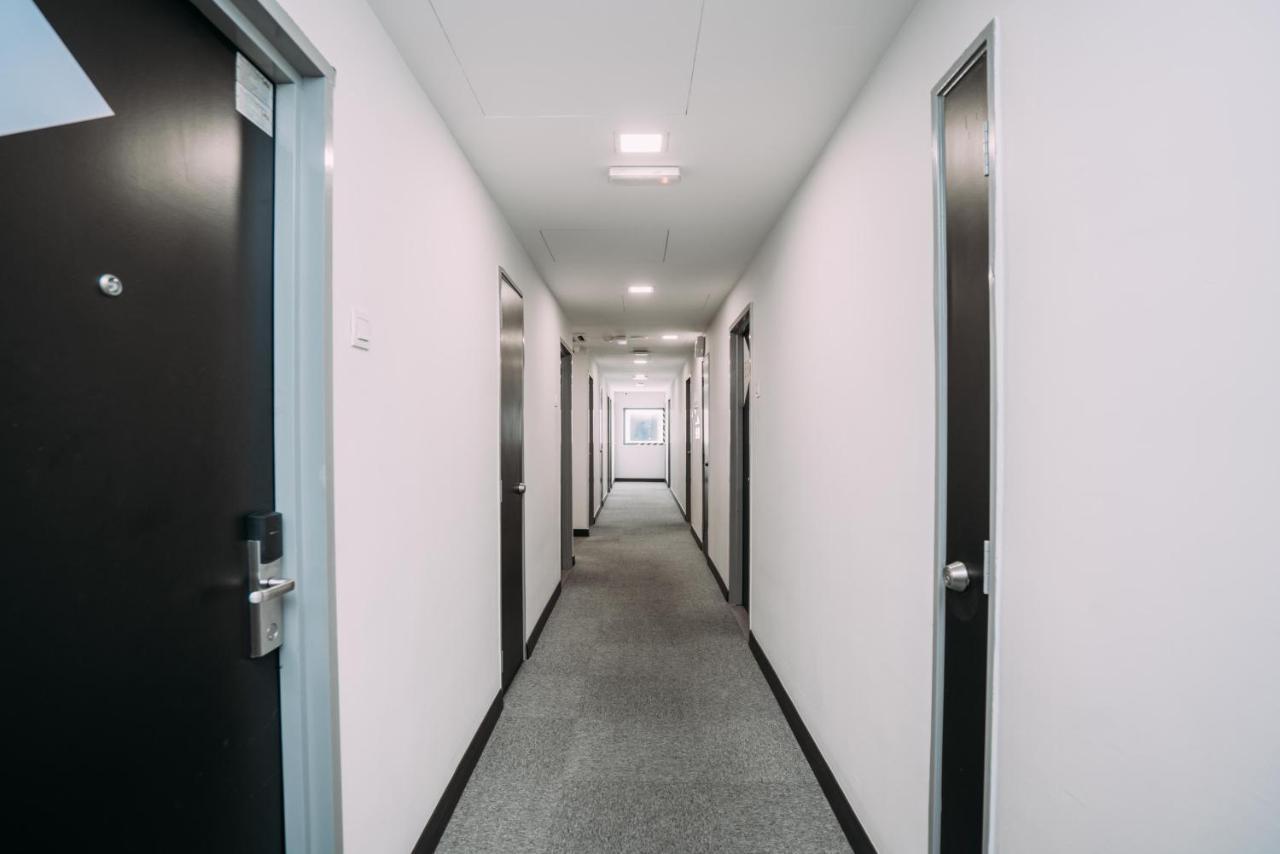 B Lot Hotel Куала-Лумпур Экстерьер фото
